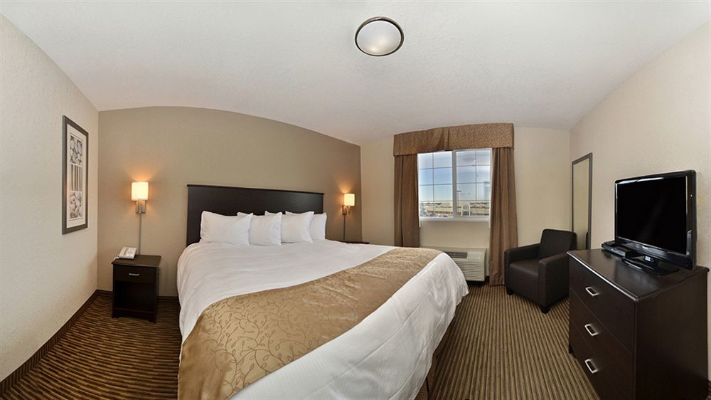 Quality Inn & Suites Thompson Room photo